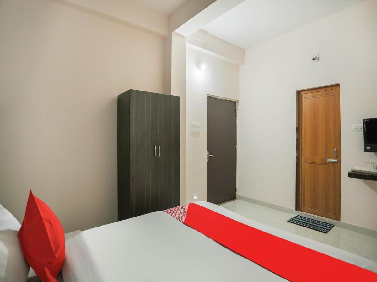 Flagship 76560 Hotel Vanss Μπουμπάνεσβαρ Εξωτερικό φωτογραφία