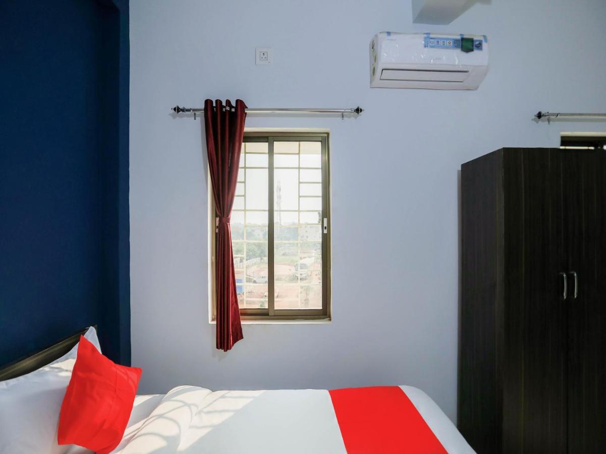Flagship 76560 Hotel Vanss Μπουμπάνεσβαρ Εξωτερικό φωτογραφία