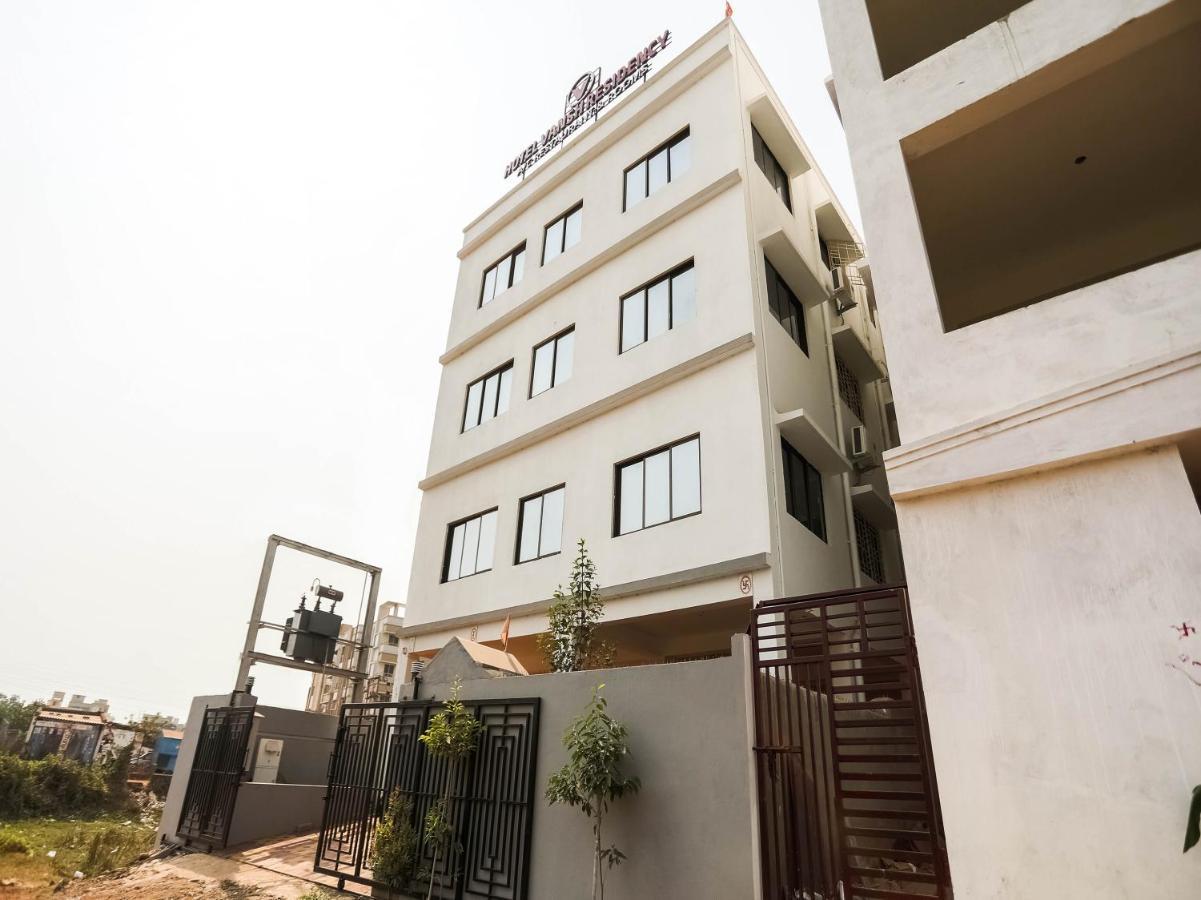 Flagship 76560 Hotel Vanss Μπουμπάνεσβαρ Εξωτερικό φωτογραφία